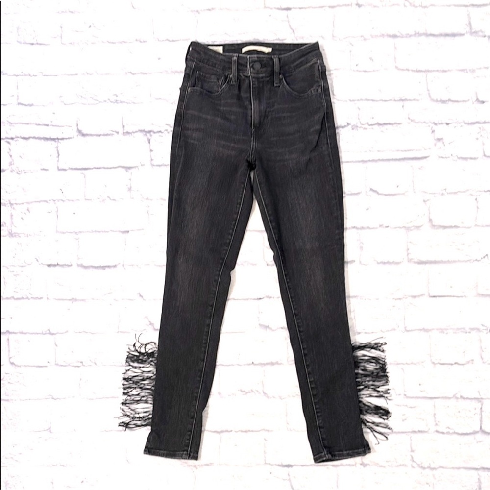 Levi’s Premium Denim 721 High Rise Skinny Jeans Black Fringe Detail Size 25